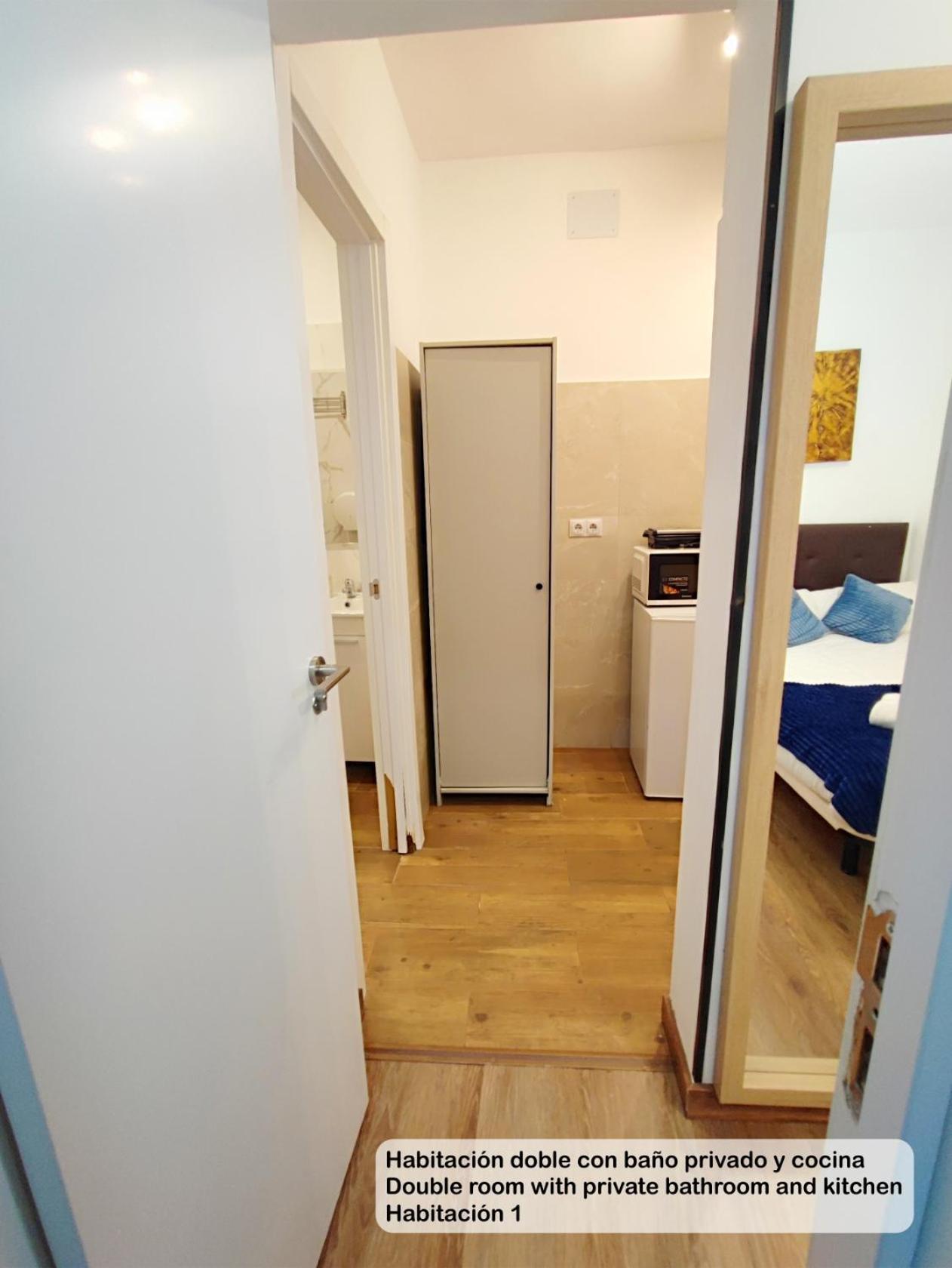 Madrid Centro Rooms エクステリア 写真