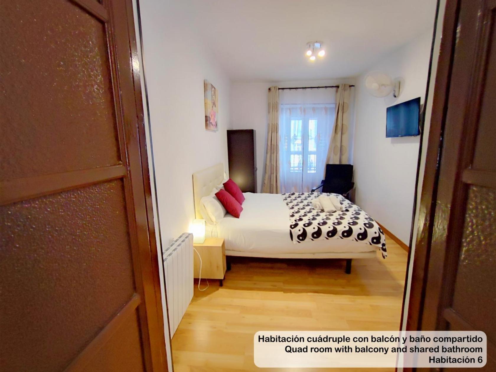 Madrid Centro Rooms エクステリア 写真