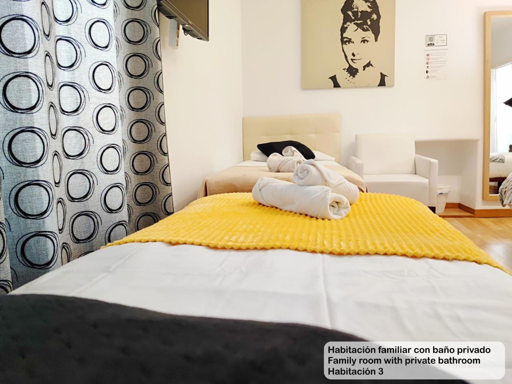 Madrid Centro Rooms エクステリア 写真