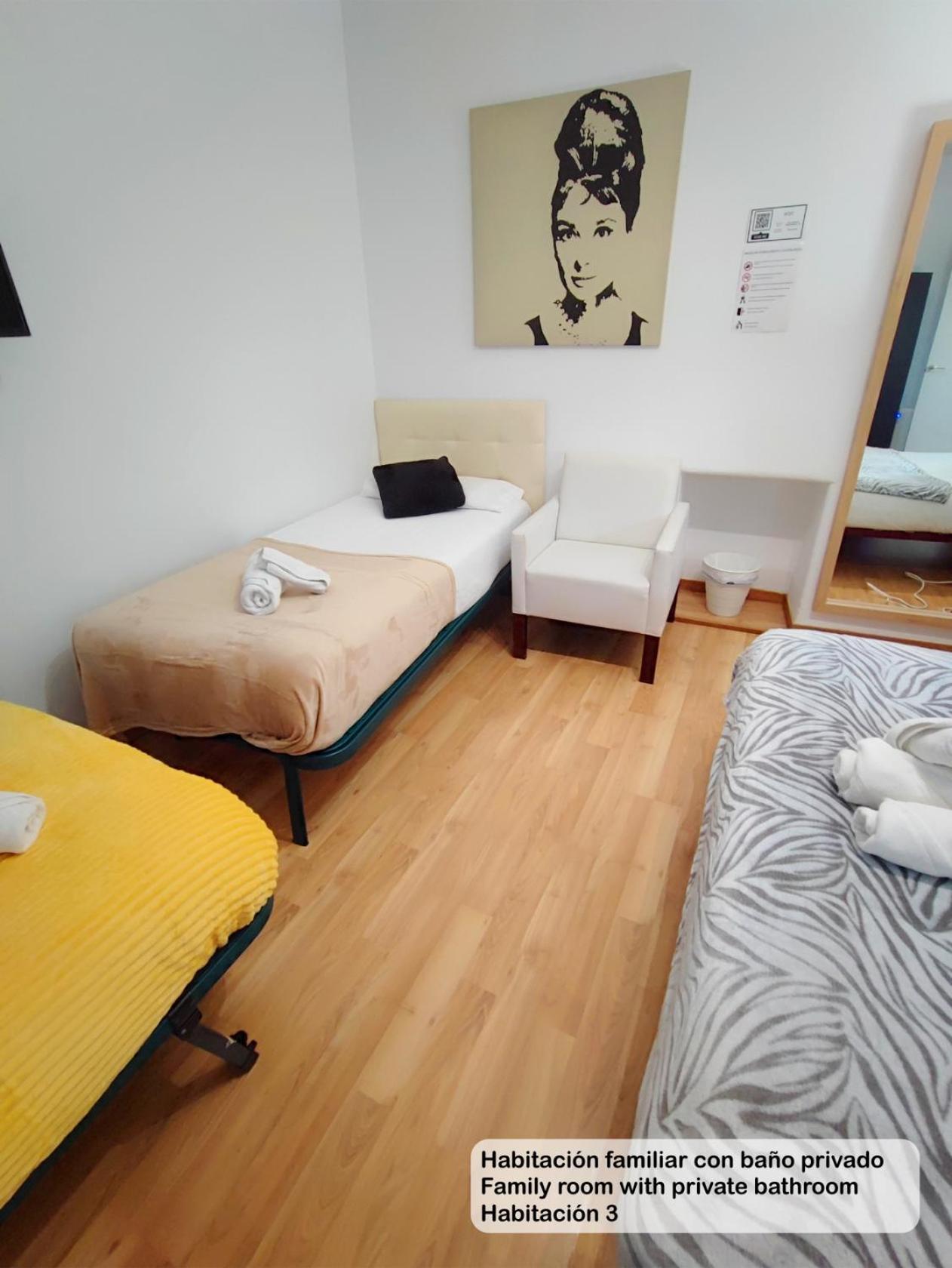 Madrid Centro Rooms エクステリア 写真